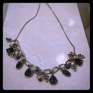 💜SALE..Closet Clear Out... Gorgeous necklace!